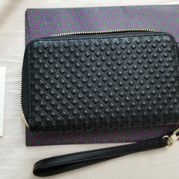 Tory Burch Marion Embossed Zip Wallet Wri… - Picture 3 of 8